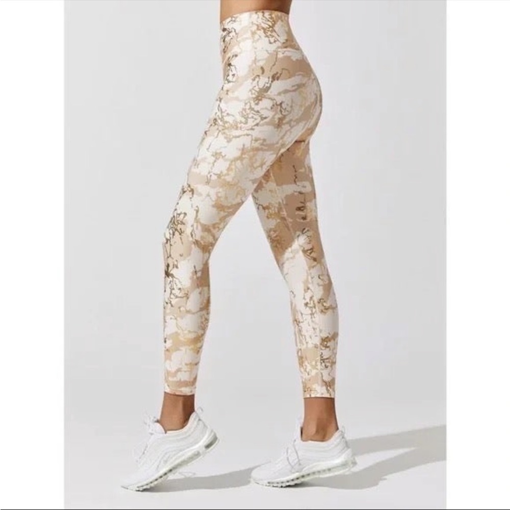 Carbon38 Beige Marble Print High-Rise Leggings